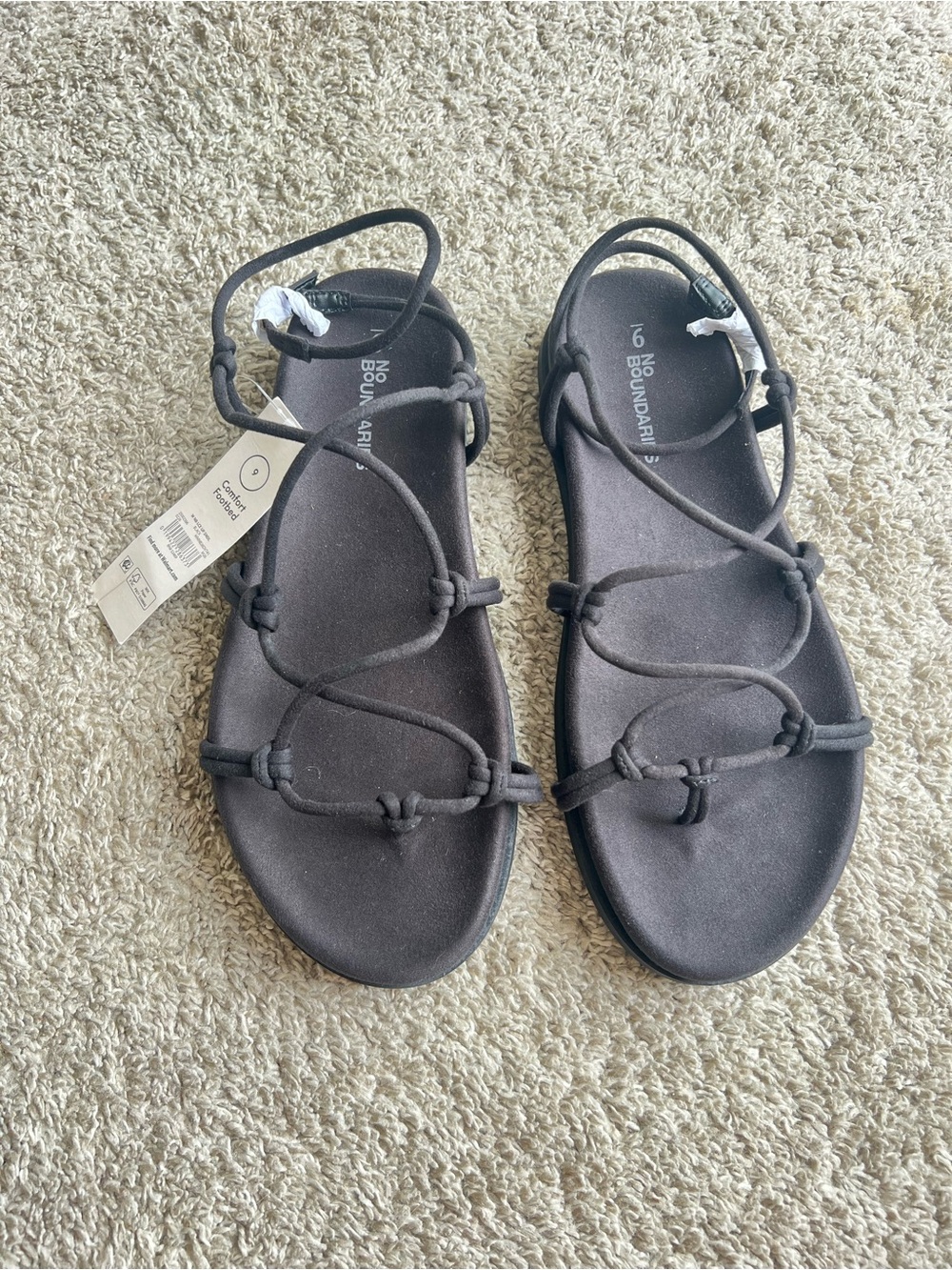 No Boundaries Women's Black Strappy Rope Sandals. Size 9